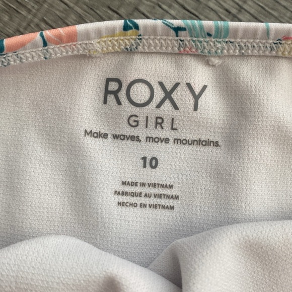 Girls Roxy Bikini - Picture 3 of 9